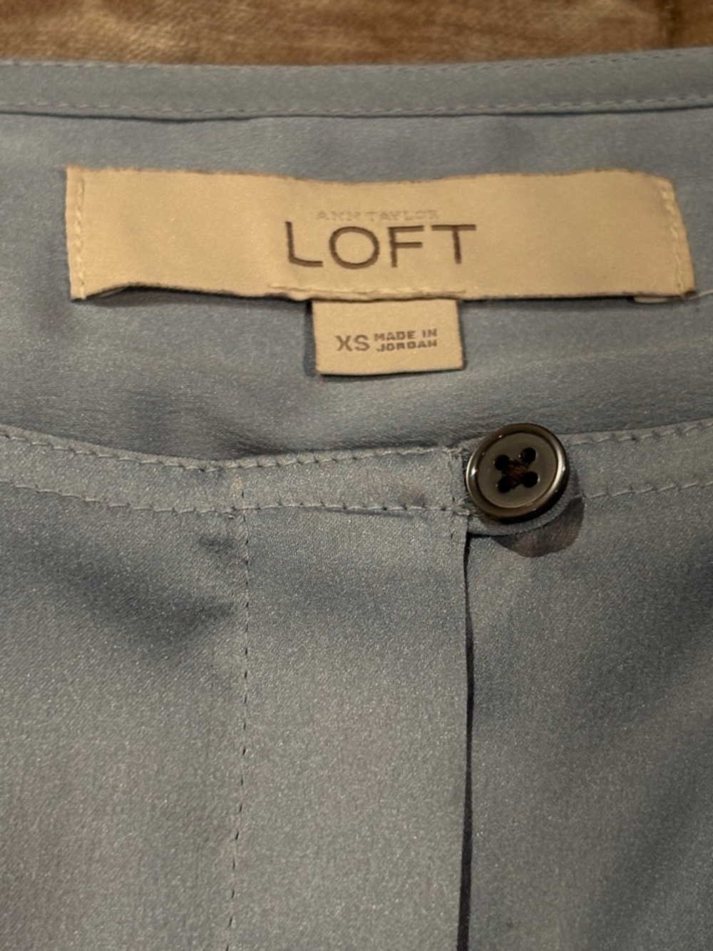 LOFT Ice Blue Button-Front Pocket Blouse size XS - Picture 2 of 8